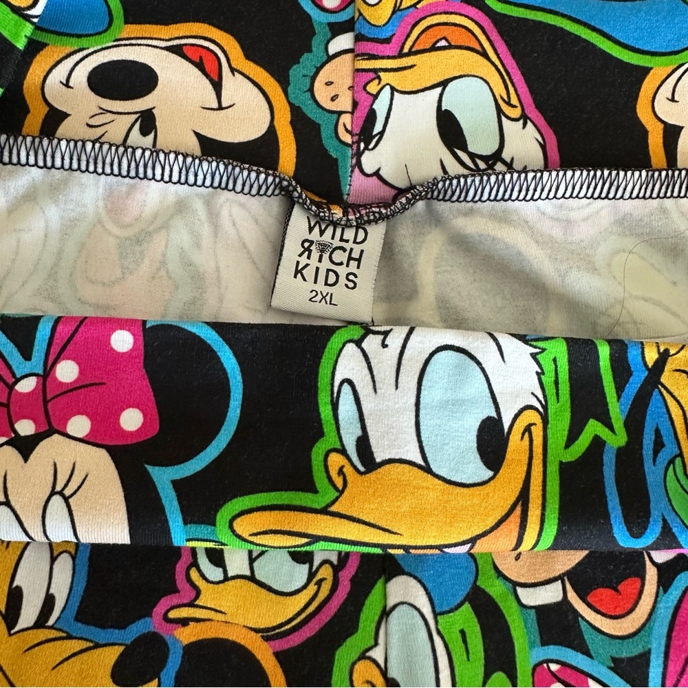 Wild Rich Kids women’s biker shorts - Picture 3 of 5